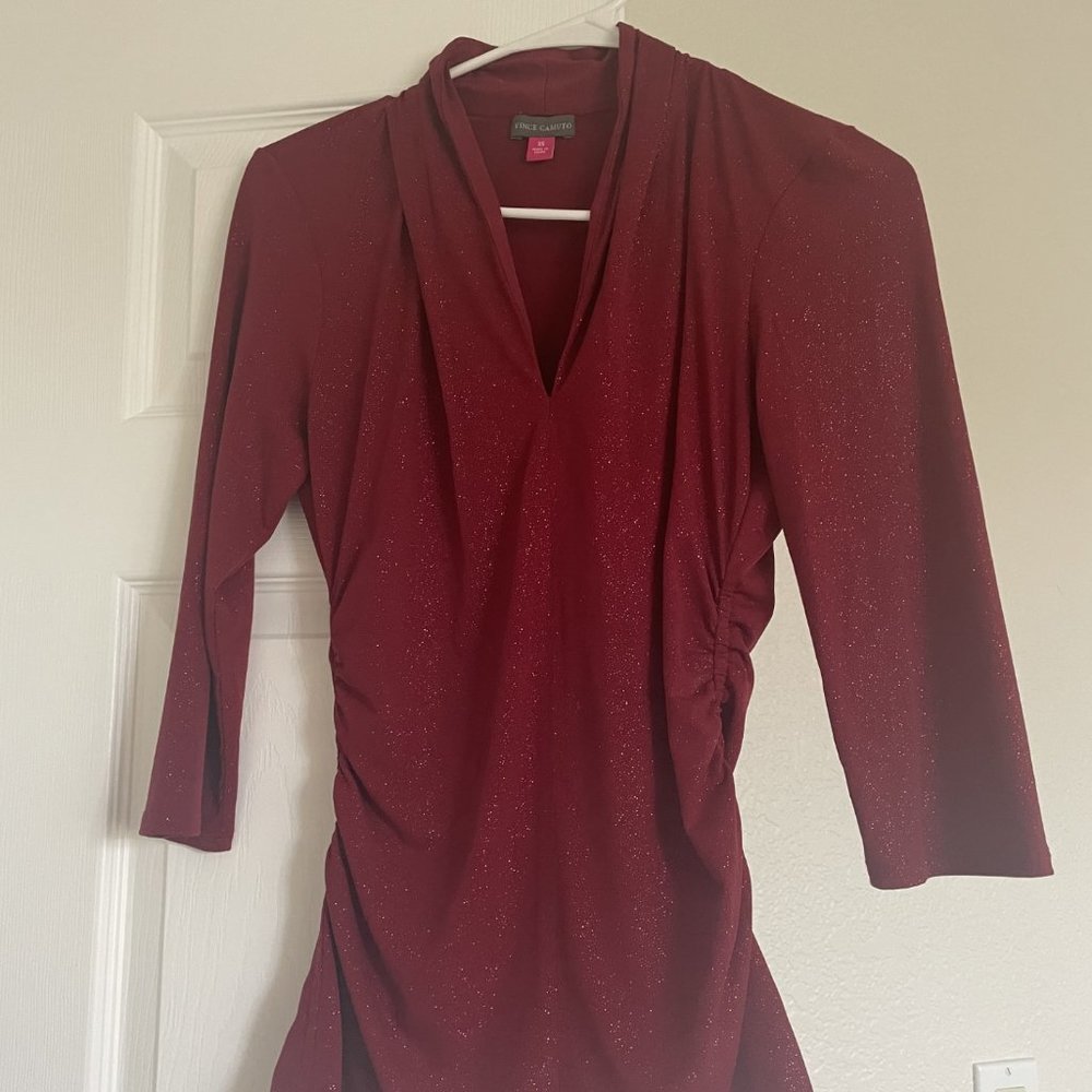 Vince Camuto XS sparkly red top